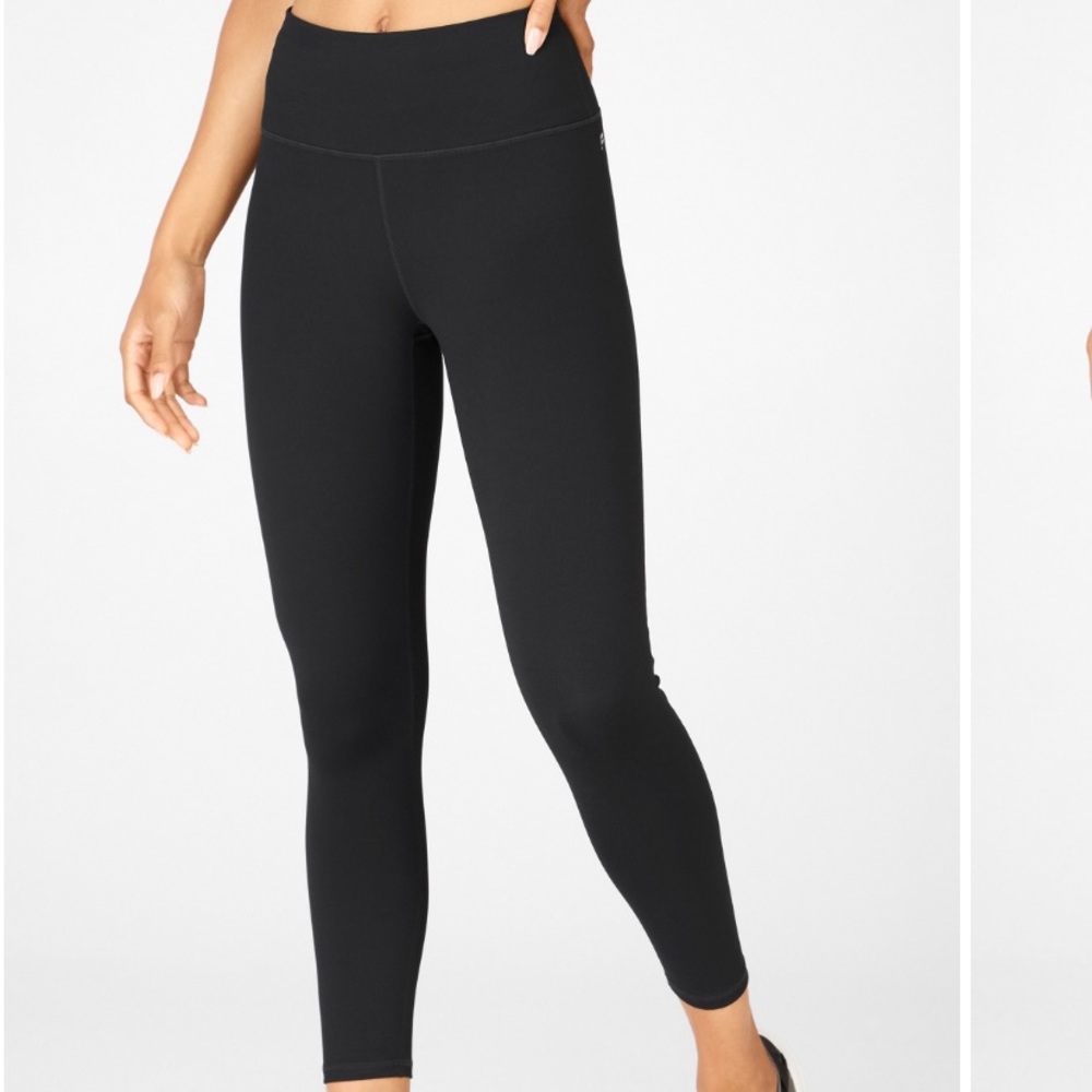 ⭐️2 for $70 leggings⭐️